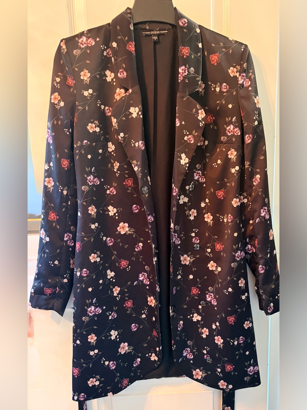 GUESS Black Silk Feel Heavy Floral Longline Blazer with Waist Tie, M